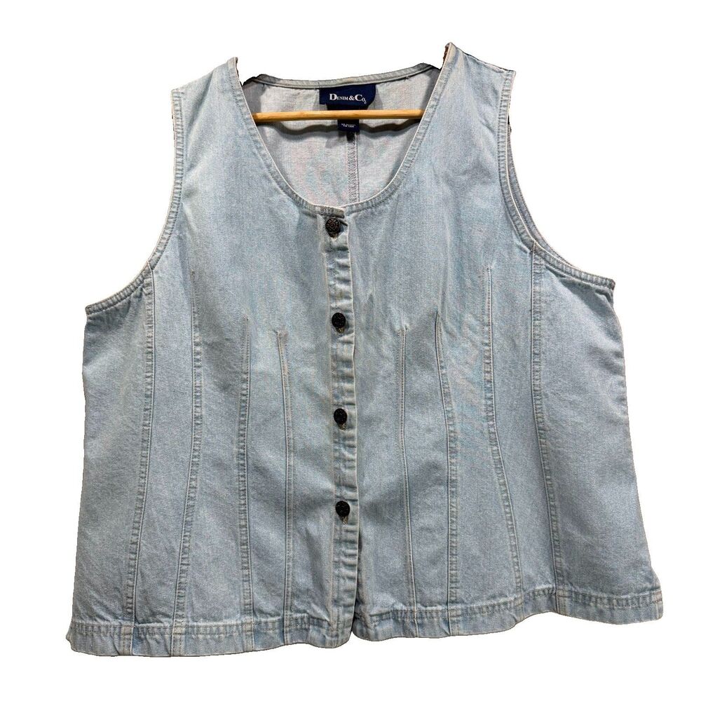 DENIM & CO. Women's 1X Denim Blue Button Front Sleeveless Denim Vest